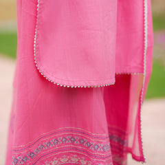 Gulnaar | Pink Embroidered Lawn 3-Piece