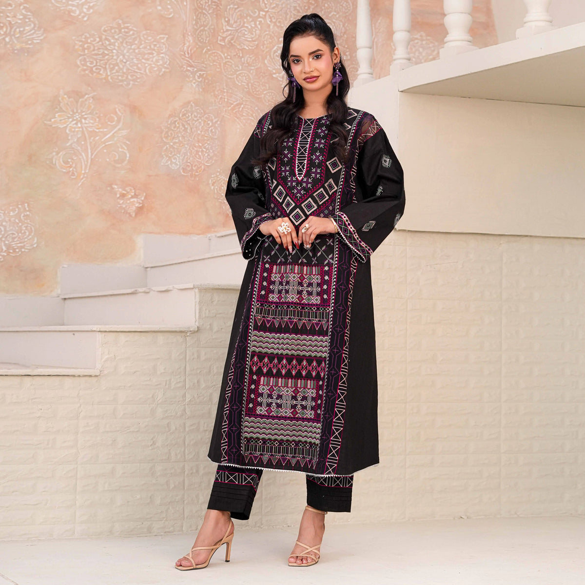 NAQSH | Black Geometric 2-Piece Suit