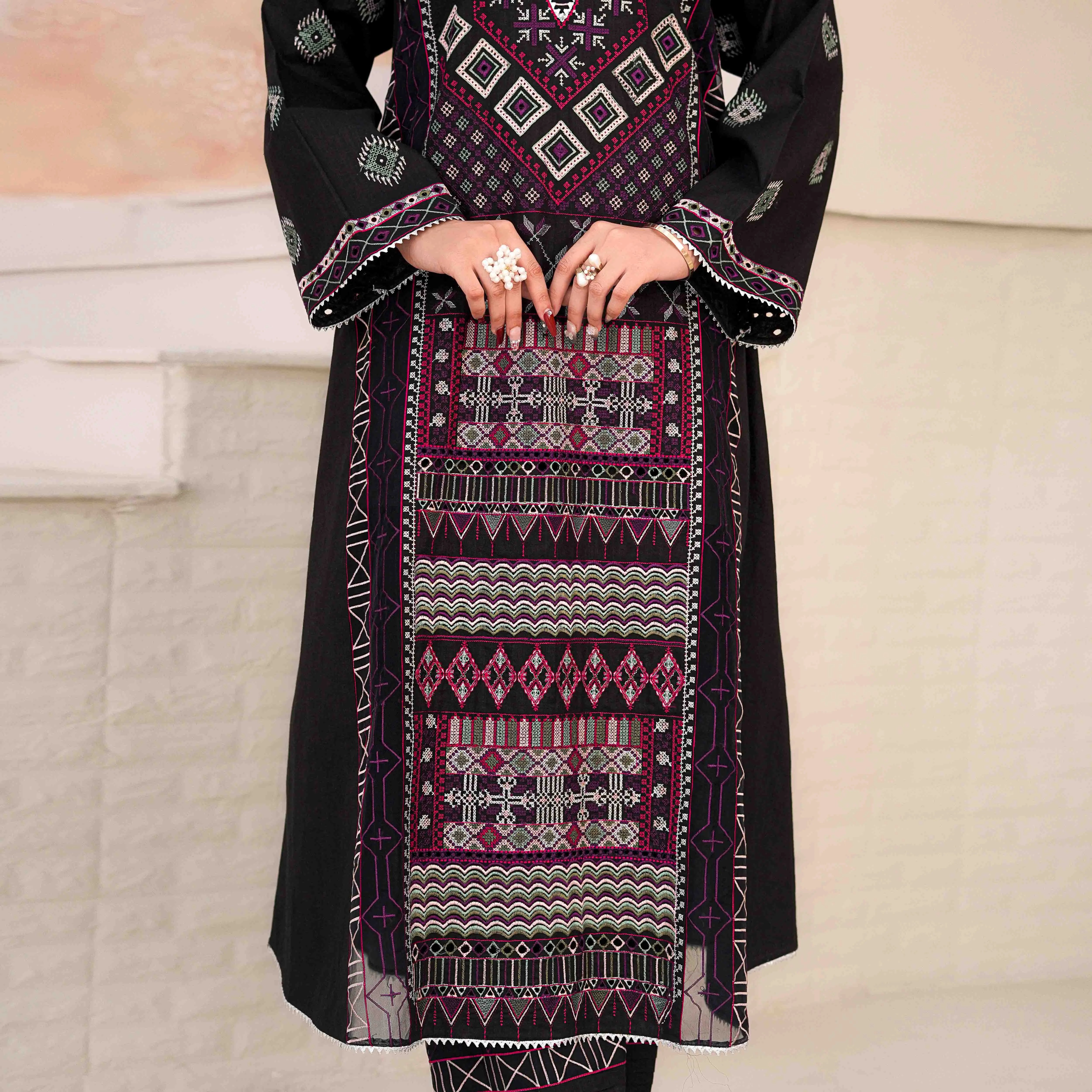 NAQSH | Black Geometric 2-Piece Suit